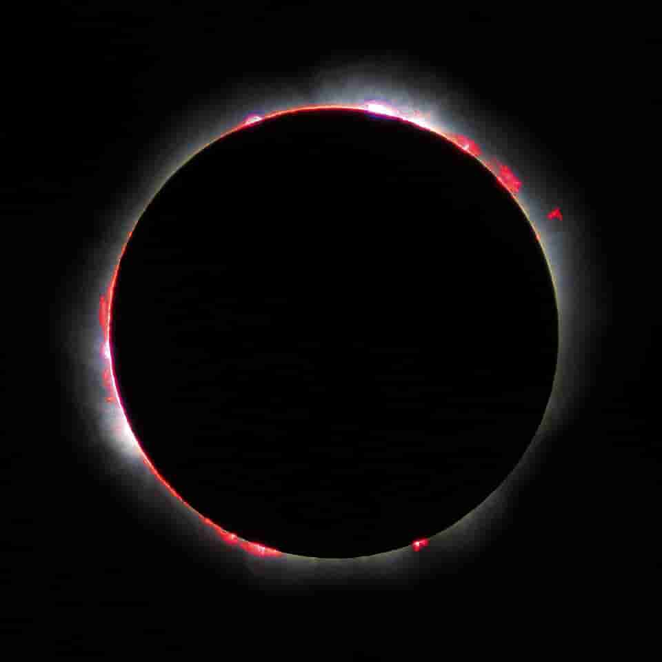 Image of an Eclipses ring of light.